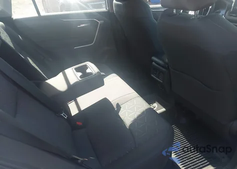 2025 Toyota Rav4 Hybrid Xle from USA, damaged, VIN 4T3RWRFV0SU197943